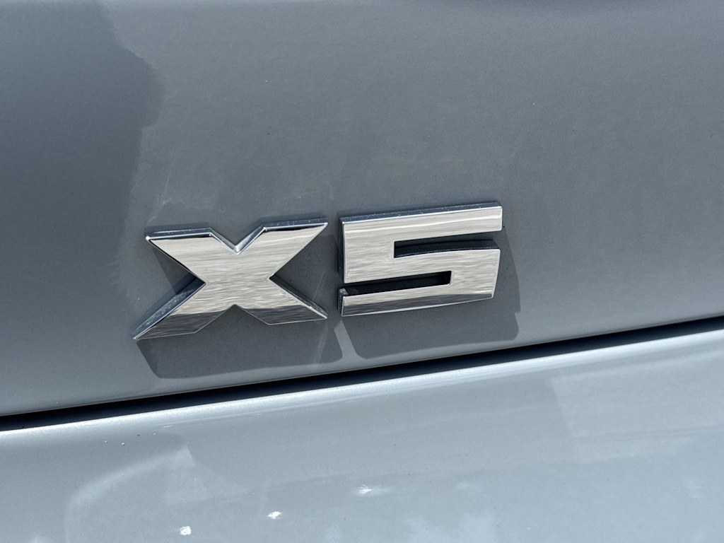 Thumbnail: 2024 BMW X5 - 24
