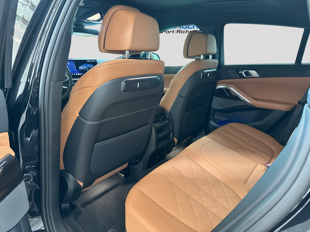 Thumbnail: 2025 BMW X6 - 12