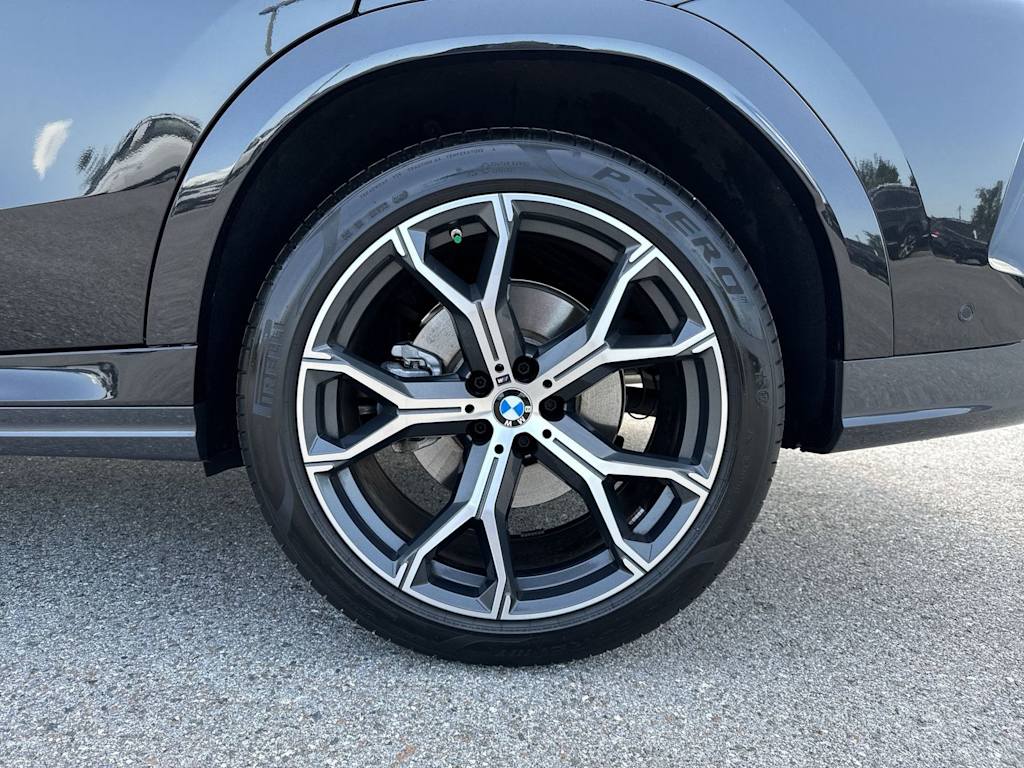 Thumbnail: 2026 BMW X6 - 8
