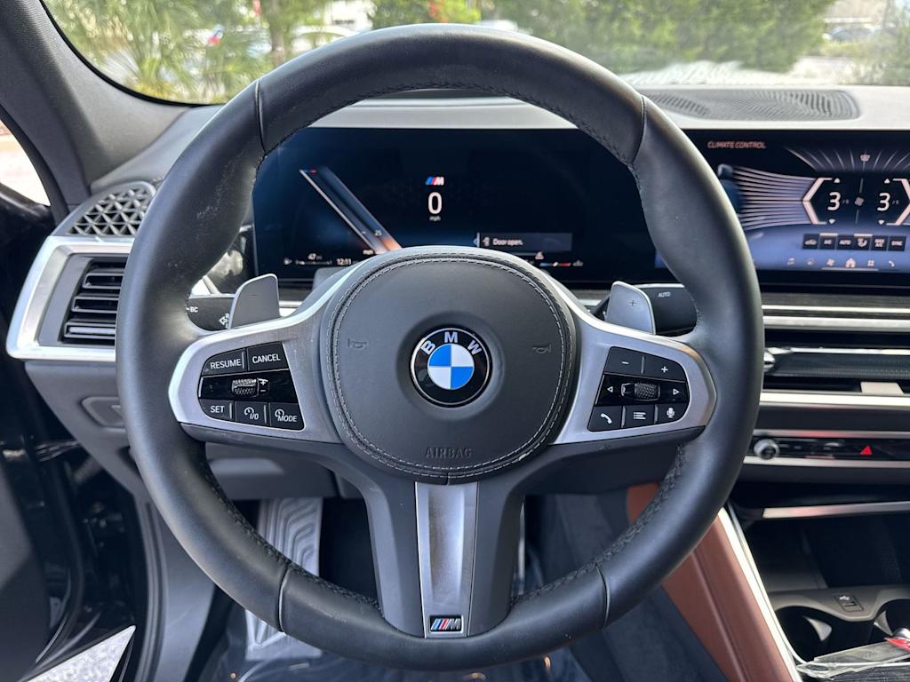 Thumbnail: 2026 BMW X6 - 14