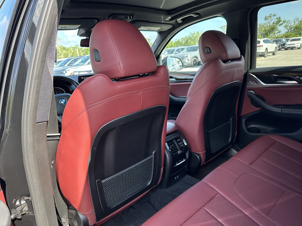 Thumbnail: 2022 BMW X3 - 13