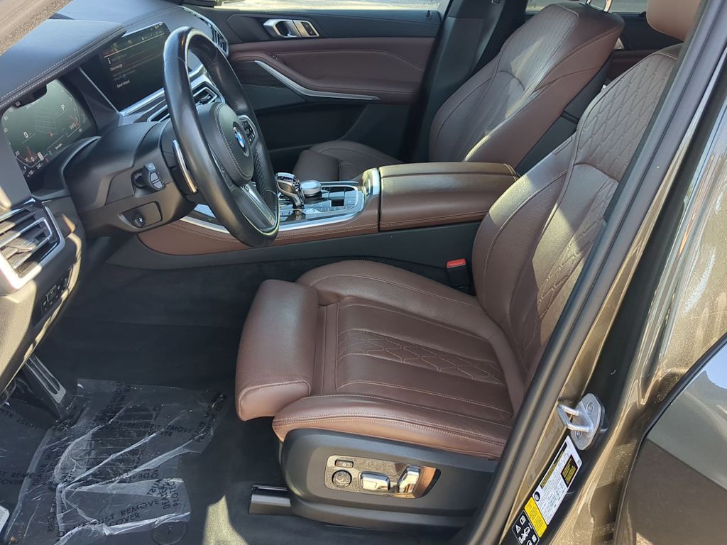 Thumbnail: 2023 BMW X5 - 11