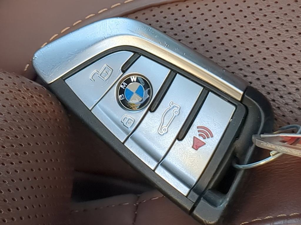 Thumbnail: 2023 BMW X5 - 17