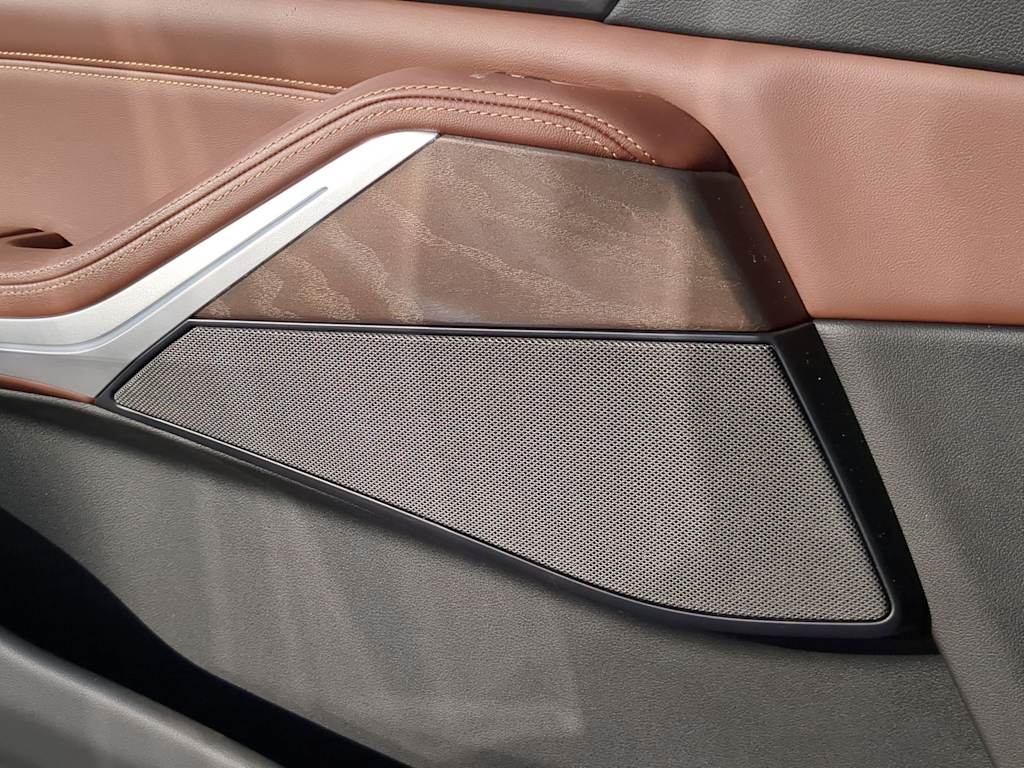 Thumbnail: 2023 BMW X5 - 35