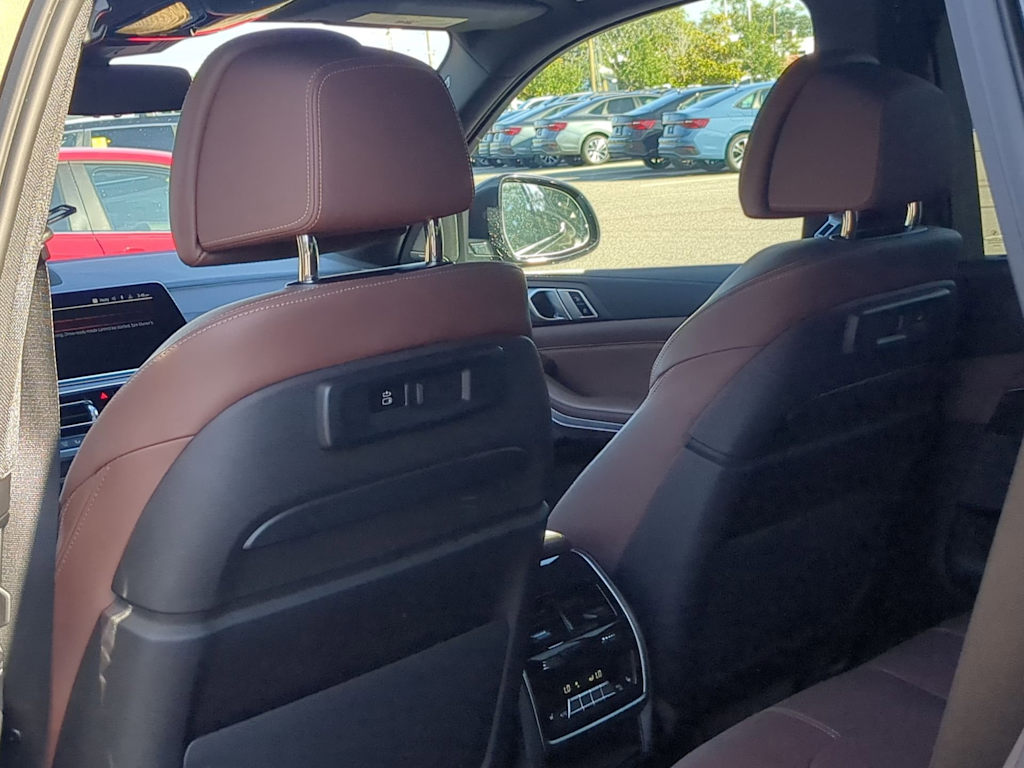 Thumbnail: 2023 BMW X5 - 12