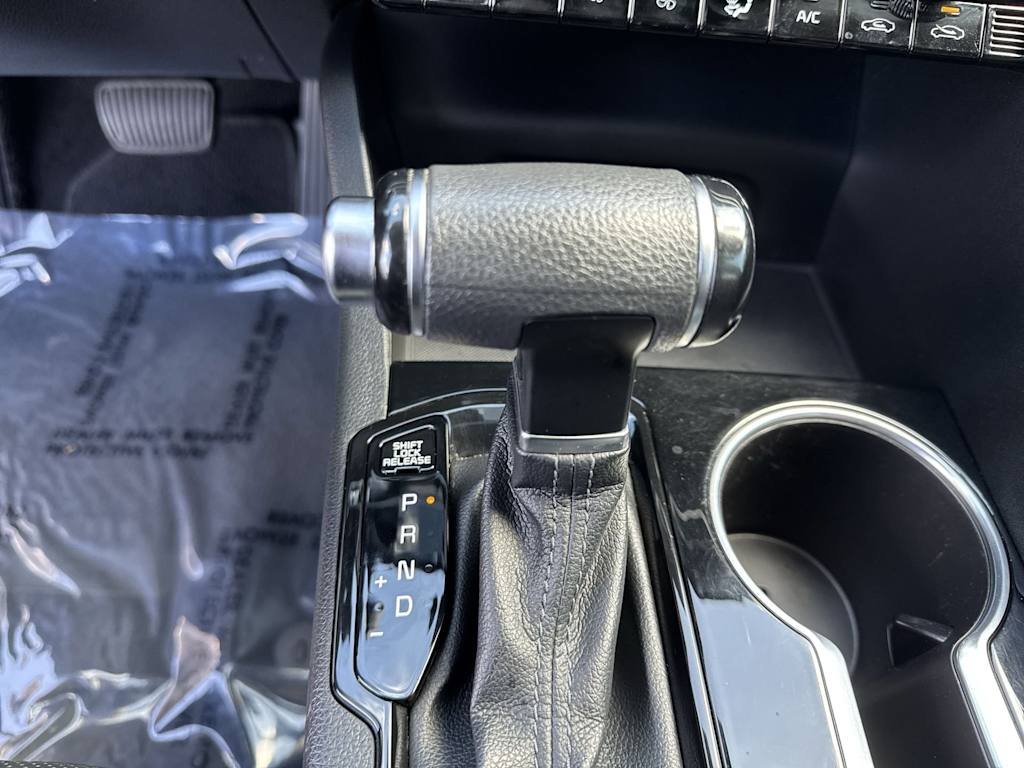 Thumbnail: 2022 Kia K5 - 15