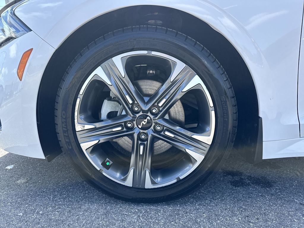 Thumbnail: 2022 Kia K5 - 8