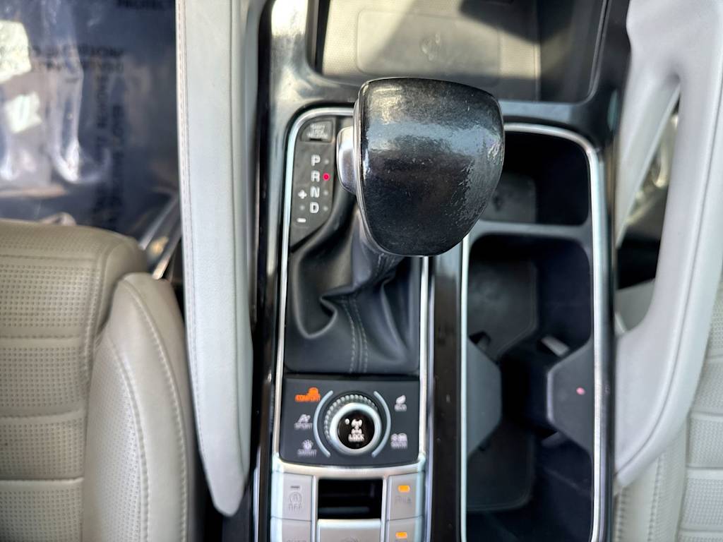 Thumbnail: 2020 Kia Telluride - 42