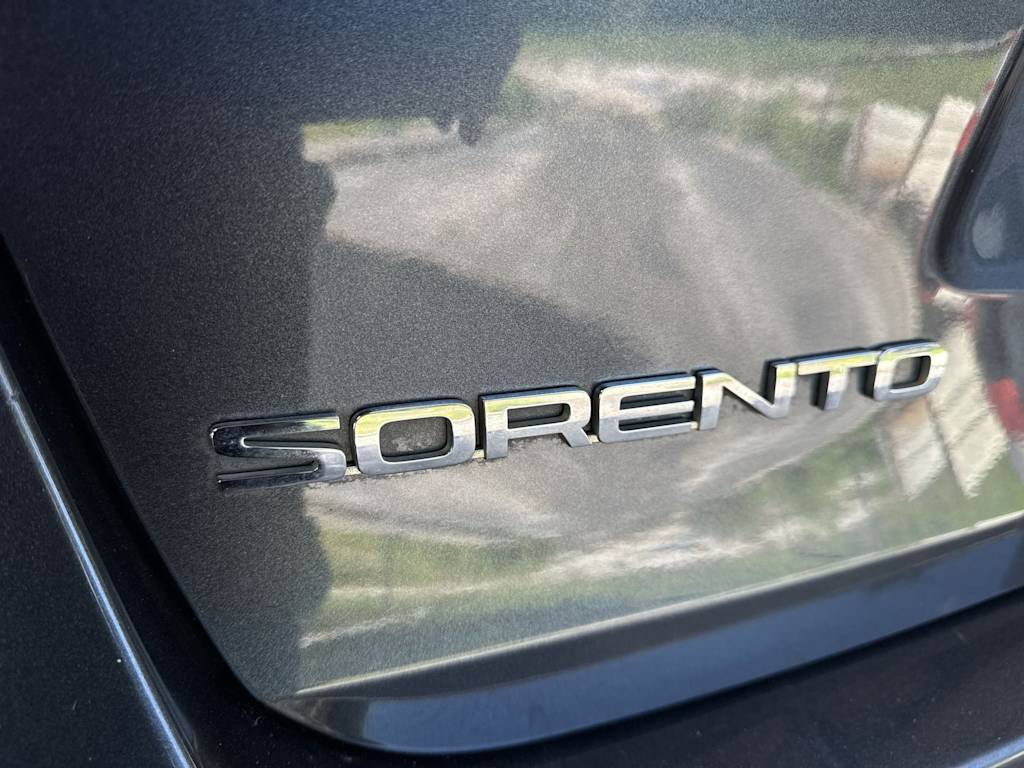 Thumbnail: 2020 Kia Sorento - 22