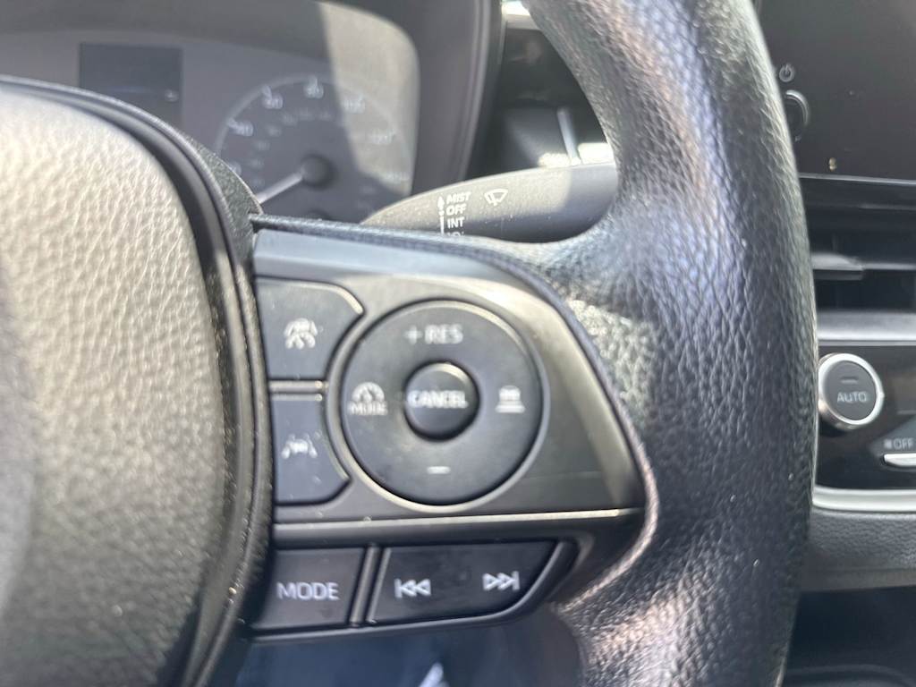 Thumbnail: 2023 Toyota Corolla - 27