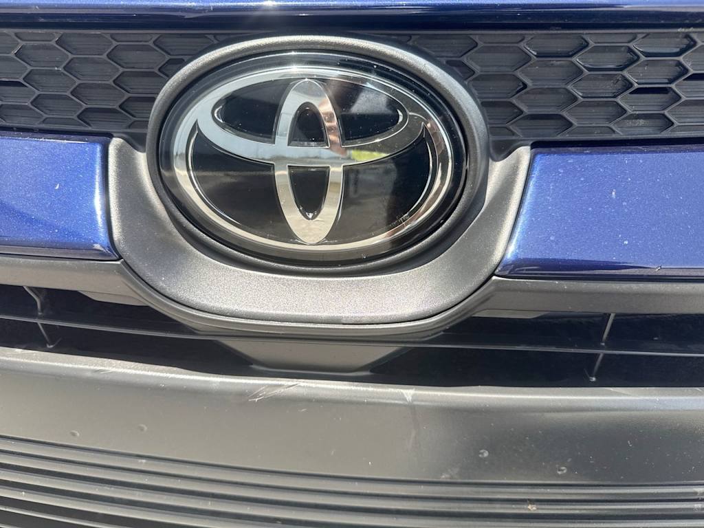 Thumbnail: 2023 Toyota Corolla - 7