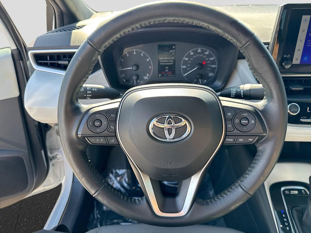 Thumbnail: 2023 Toyota Corolla - 9