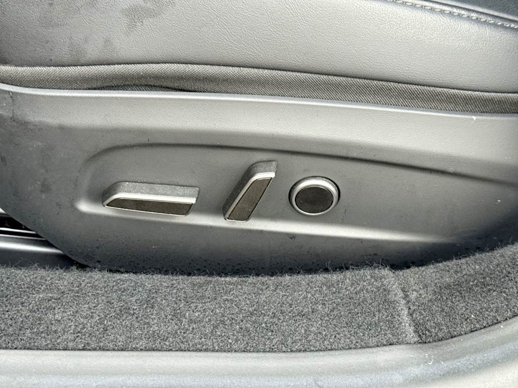 Thumbnail: 2025 Tesla Model 3 - 28