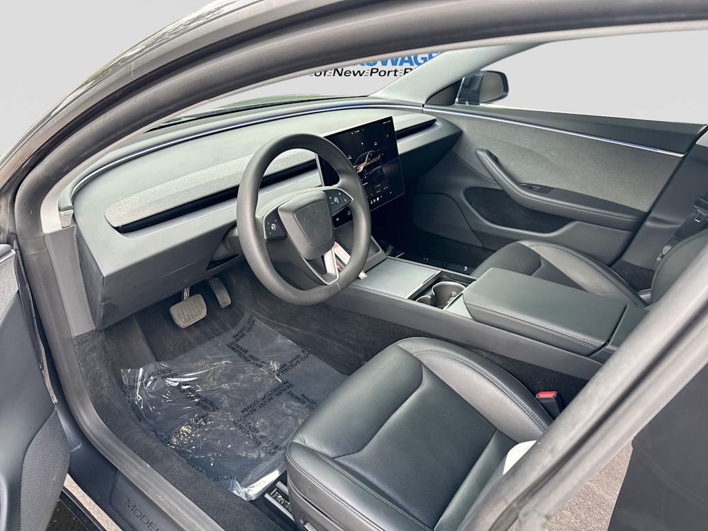 Thumbnail: 2025 Tesla Model 3 - 9