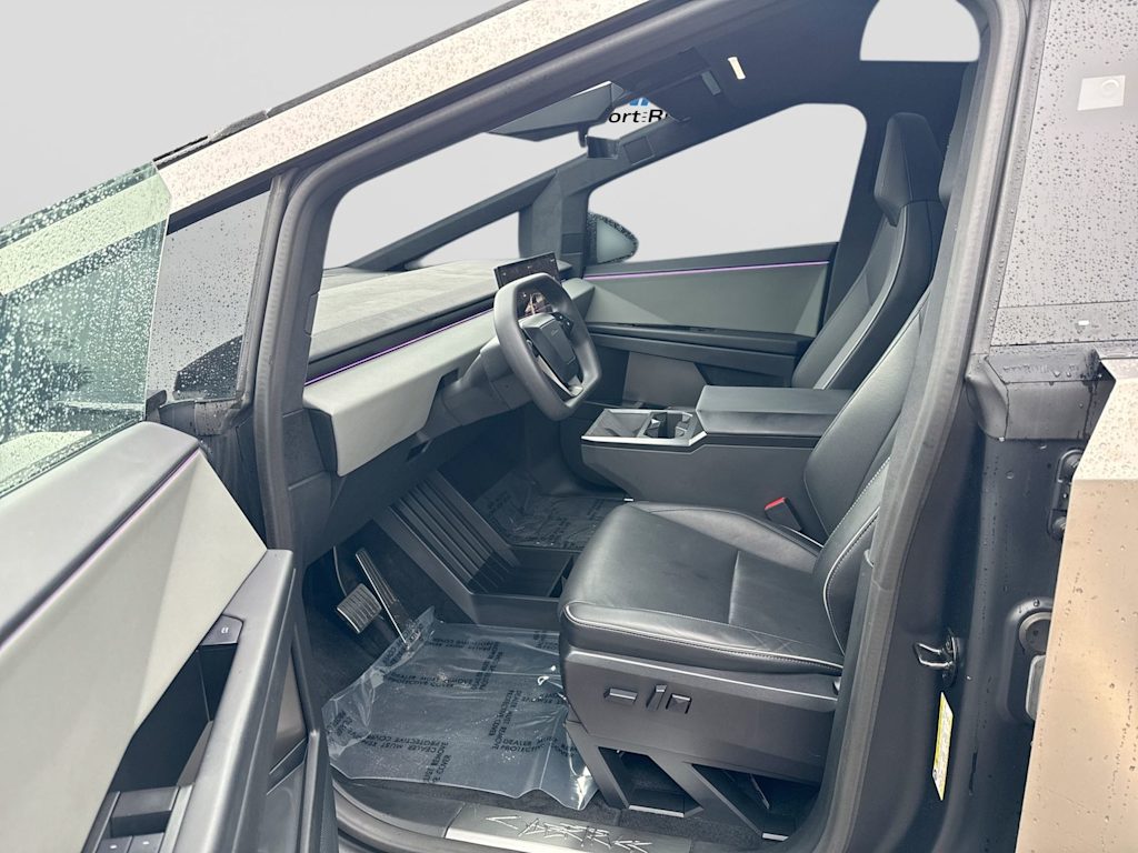 Thumbnail: 2024 Tesla Cybertruck - 9