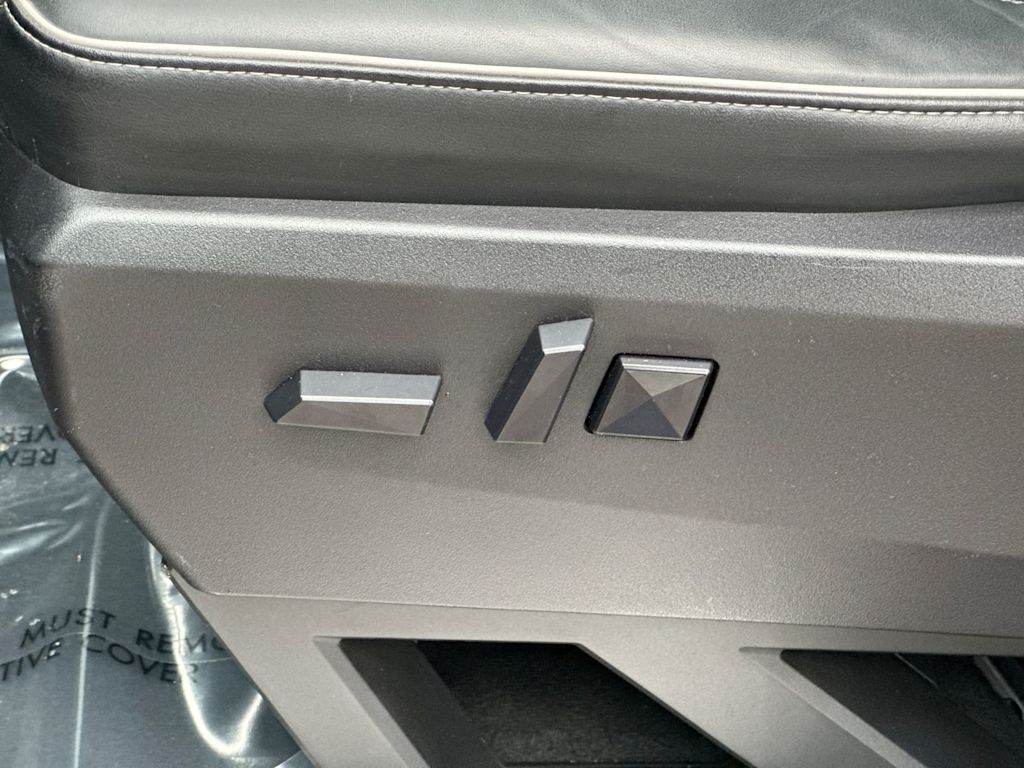 Thumbnail: 2024 Tesla Cybertruck - 25