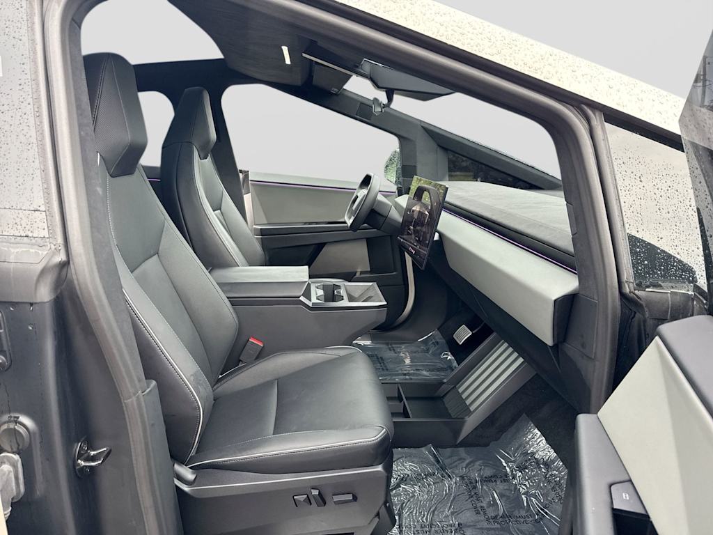 Thumbnail: 2024 Tesla Cybertruck - 28