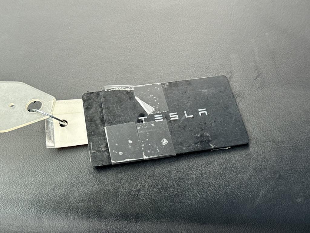 Thumbnail: 2024 Tesla Cybertruck - 13