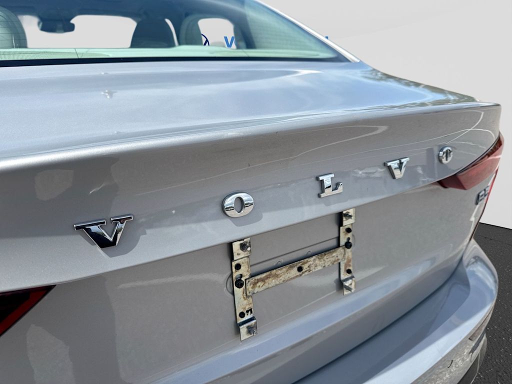 Thumbnail: 2024 Volvo S60 - 27