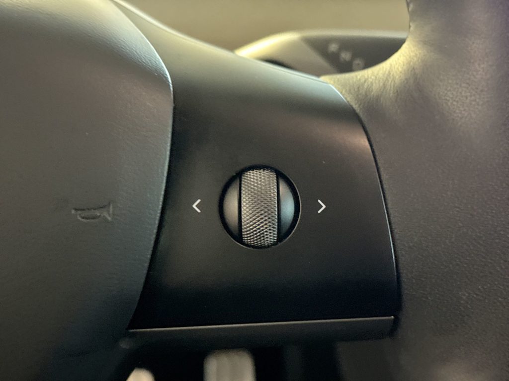 Thumbnail: 2023 Tesla Model Y - 34