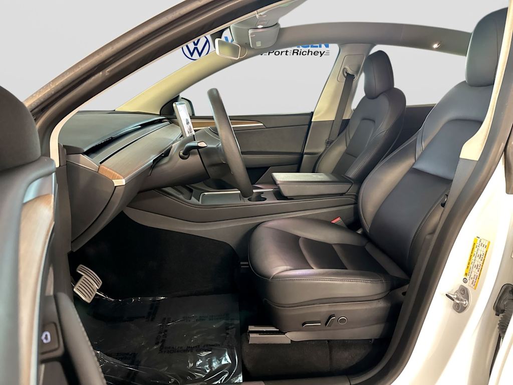 Thumbnail: 2023 Tesla Model Y - 11