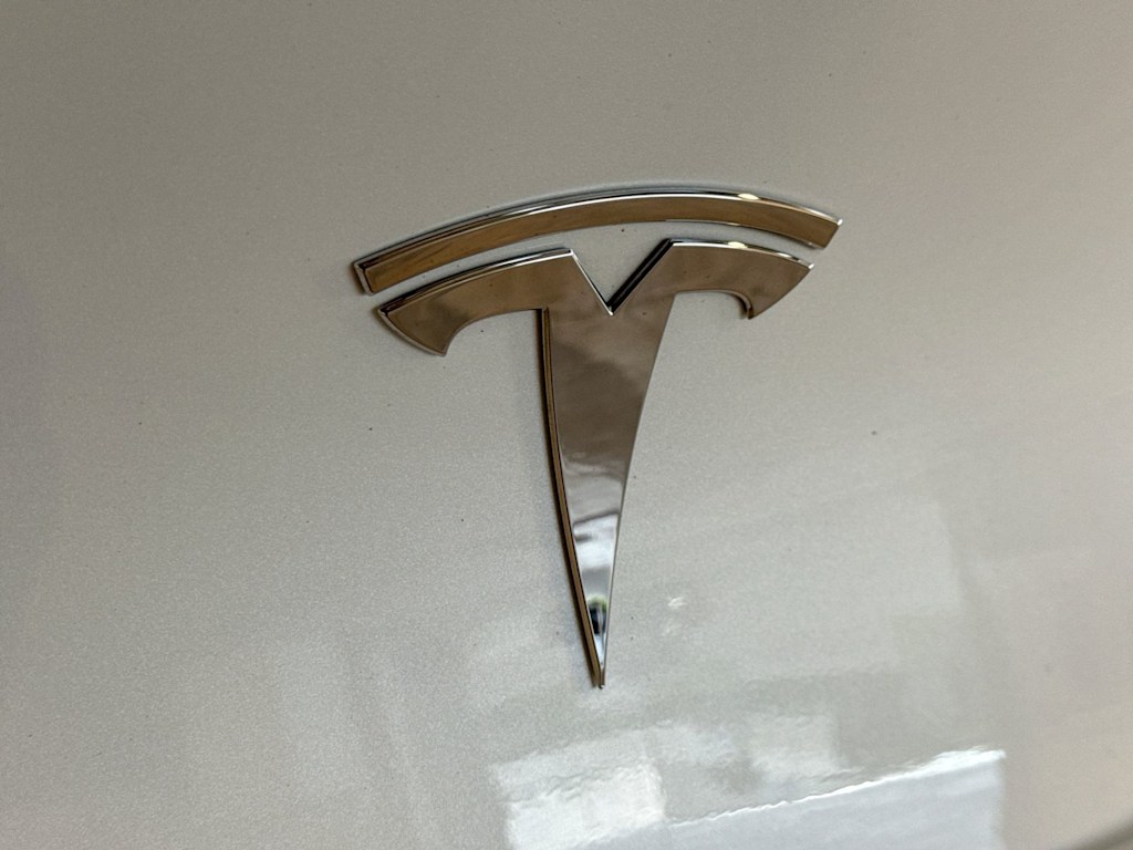 Thumbnail: 2023 Tesla Model Y - 7