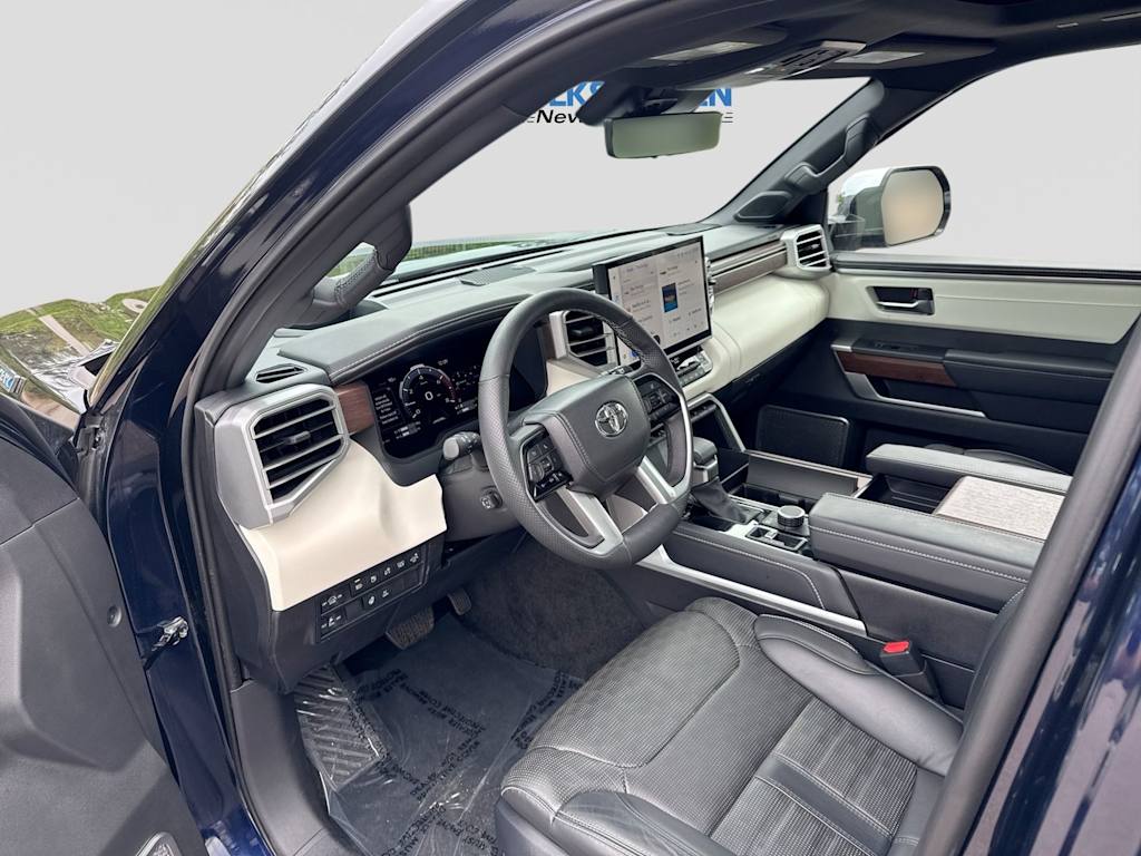 Thumbnail: 2025 Toyota Sequoia - 2