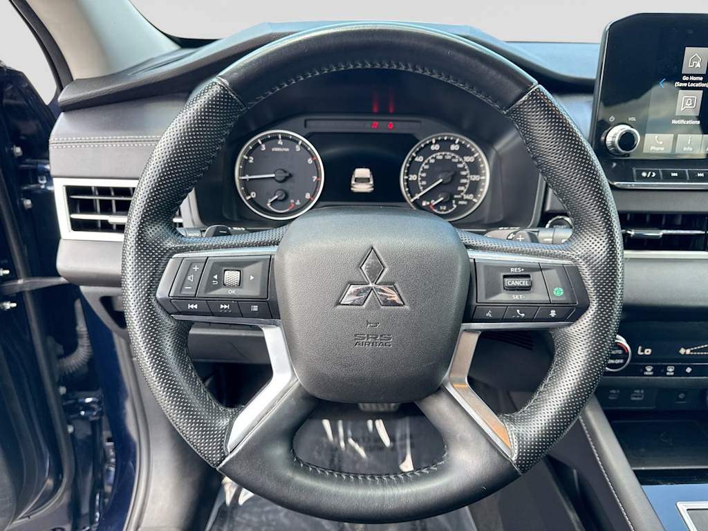 Thumbnail: 2024 Mitsubishi Outlander - 9