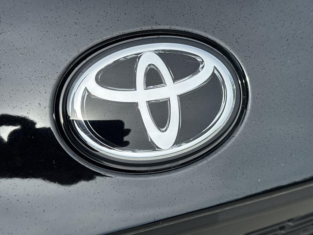 Thumbnail: 2025 Toyota GR86 - 7