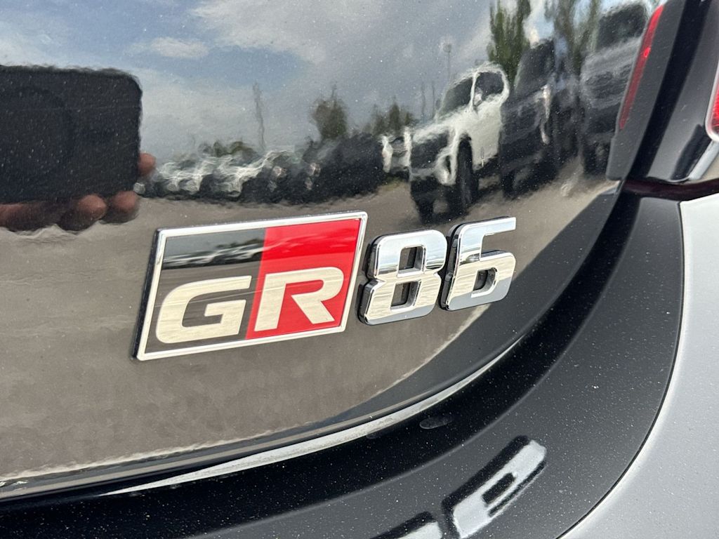 Thumbnail: 2025 Toyota GR86 - 22