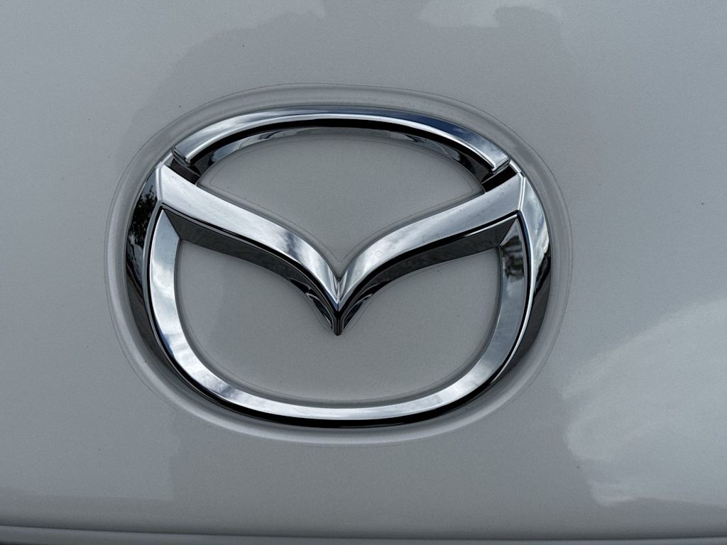Thumbnail: 2022 Mazda MX-5 Miata - 30