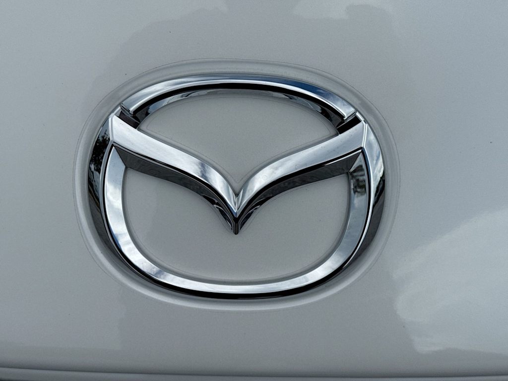 Thumbnail: 2022 Mazda MX-5 Miata - 30