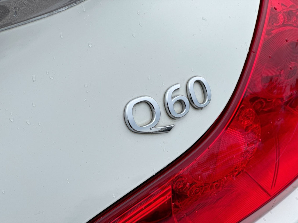 Thumbnail: 2014 INFINITI Q60 - 30