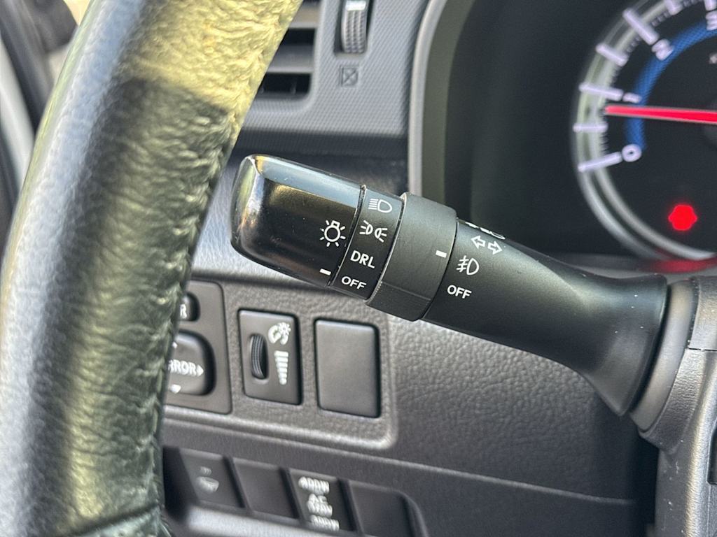 Thumbnail: 2016 Toyota 4Runner - 15