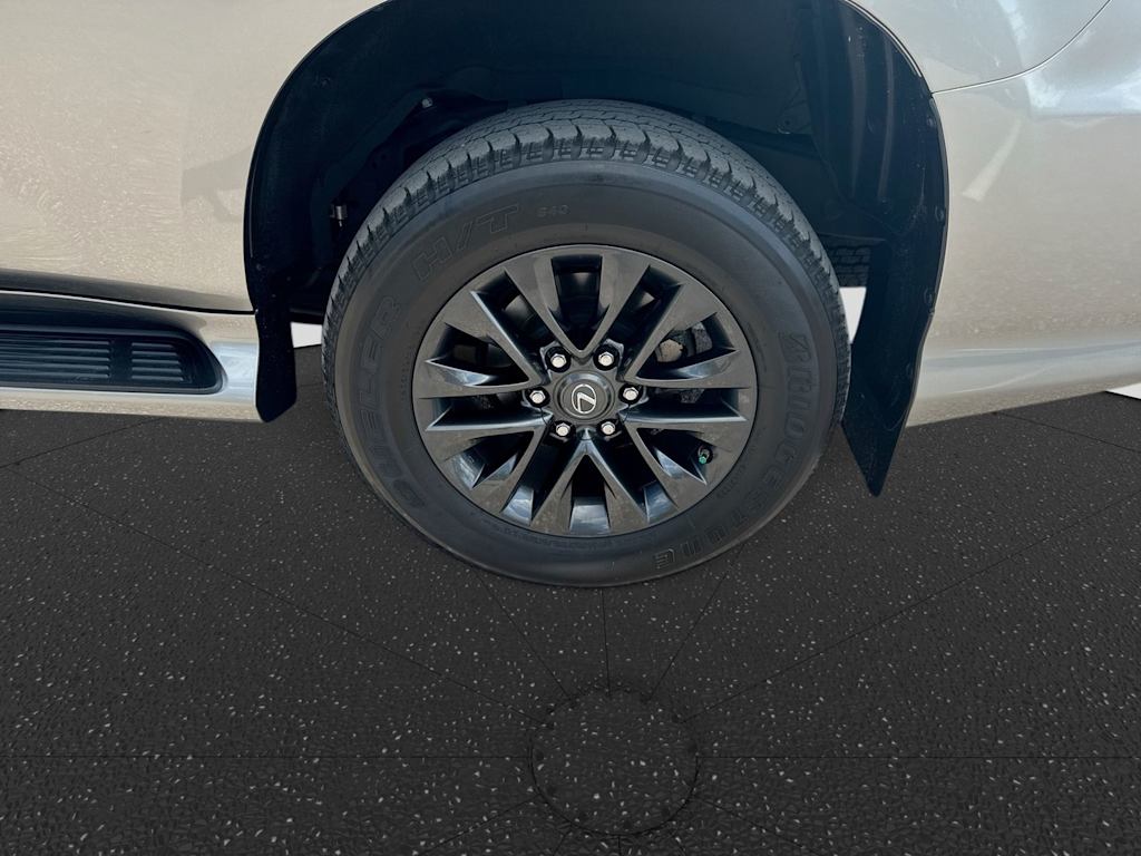 Thumbnail: 2023 Lexus GX - 8