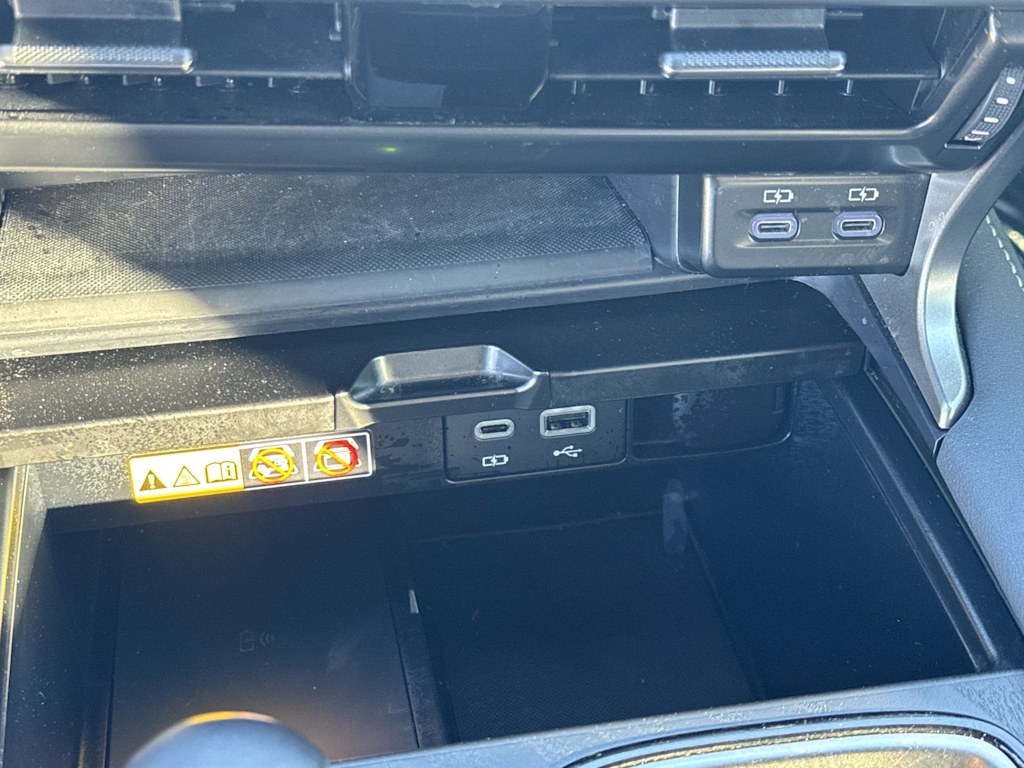 Thumbnail: 2025 Lexus RX - 18