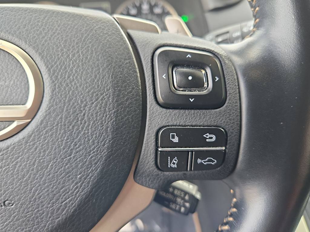 Thumbnail: 2020 Lexus NX - 32