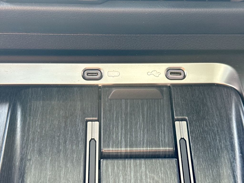 Thumbnail: 2025 Lexus ES - 40