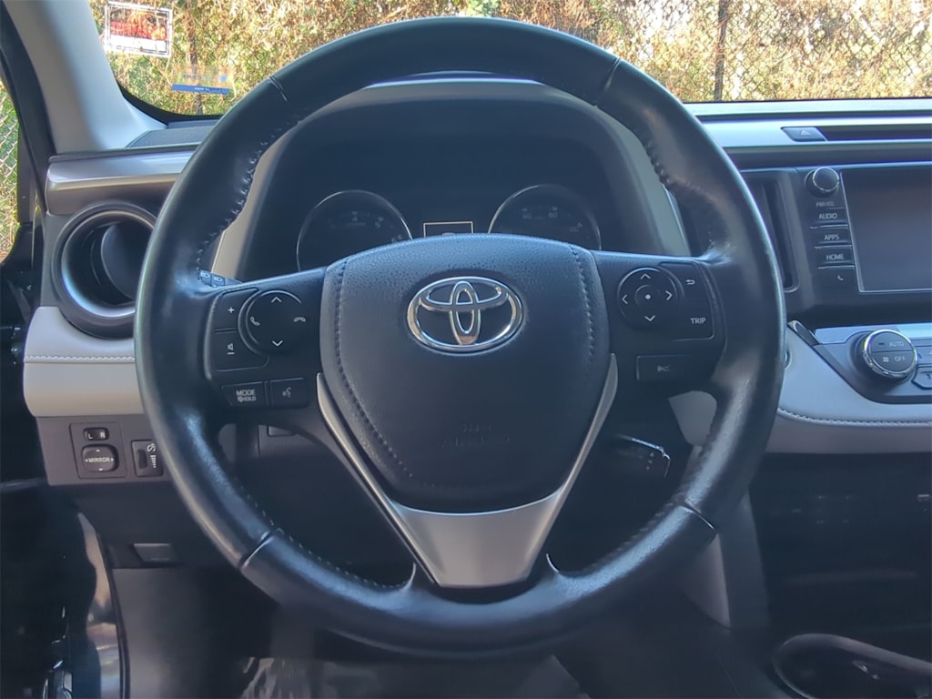 2018 Toyota RAV4 Limited 14