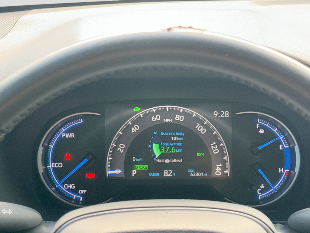 Thumbnail: 2021 Toyota RAV4 - 15
