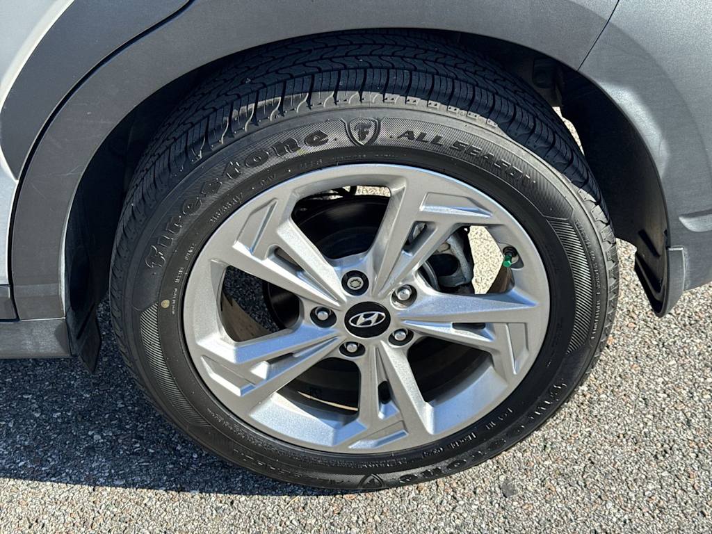 Thumbnail: 2022 Hyundai Kona - 8