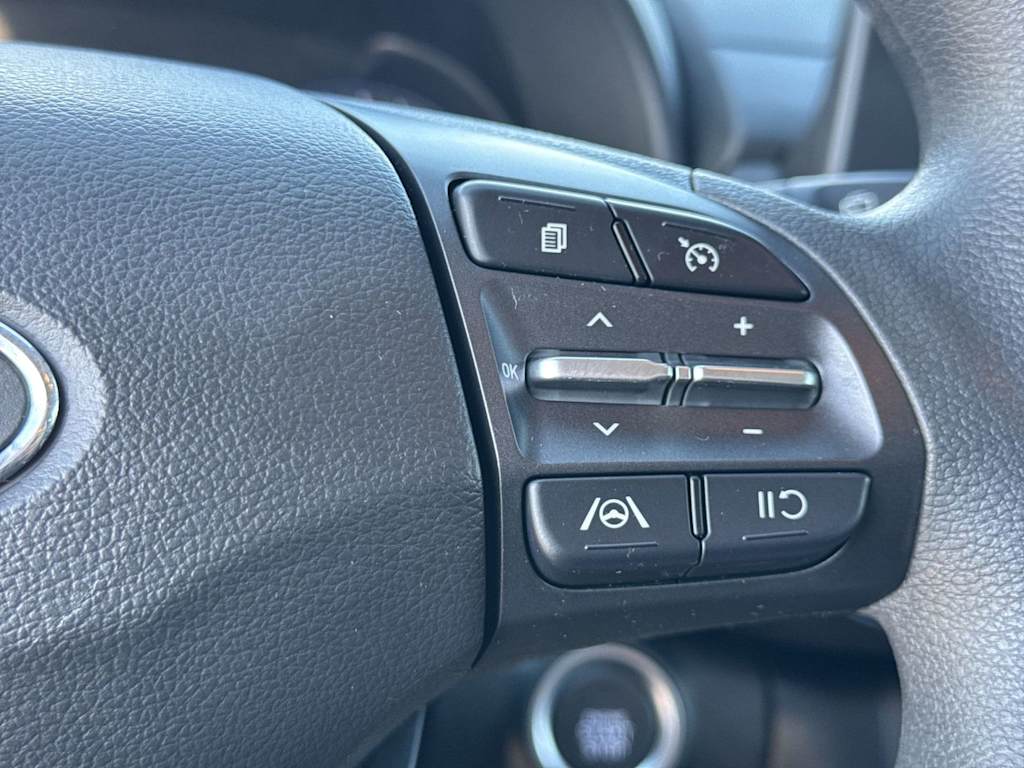 Thumbnail: 2022 Hyundai Kona - 33
