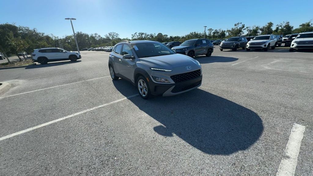 Thumbnail: 2022 Hyundai Kona - 7