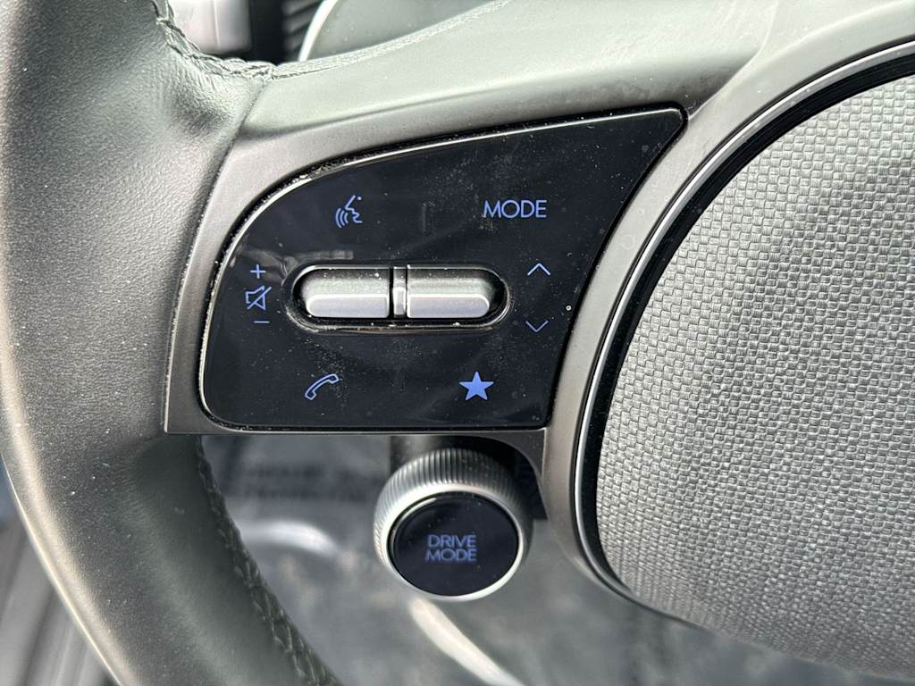 Thumbnail: 2023 Hyundai Ioniq 5 - 33