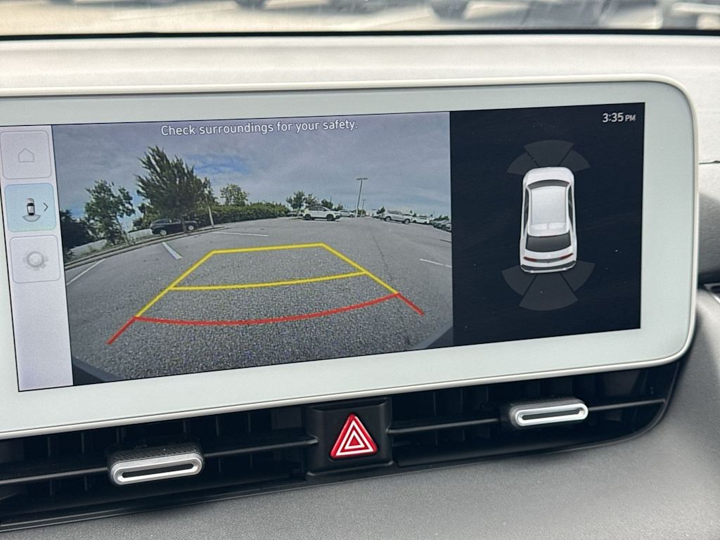 Thumbnail: 2023 Hyundai Ioniq 5 - 37