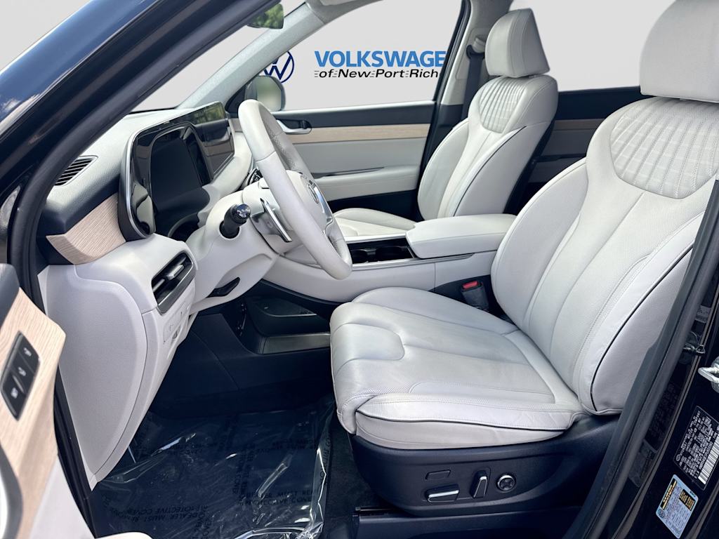 Thumbnail: 2023 Hyundai Palisade - 10