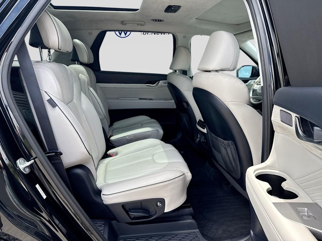 Thumbnail: 2024 Hyundai Palisade - 32