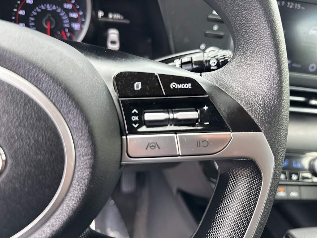 Thumbnail: 2023 Hyundai Elantra - 35