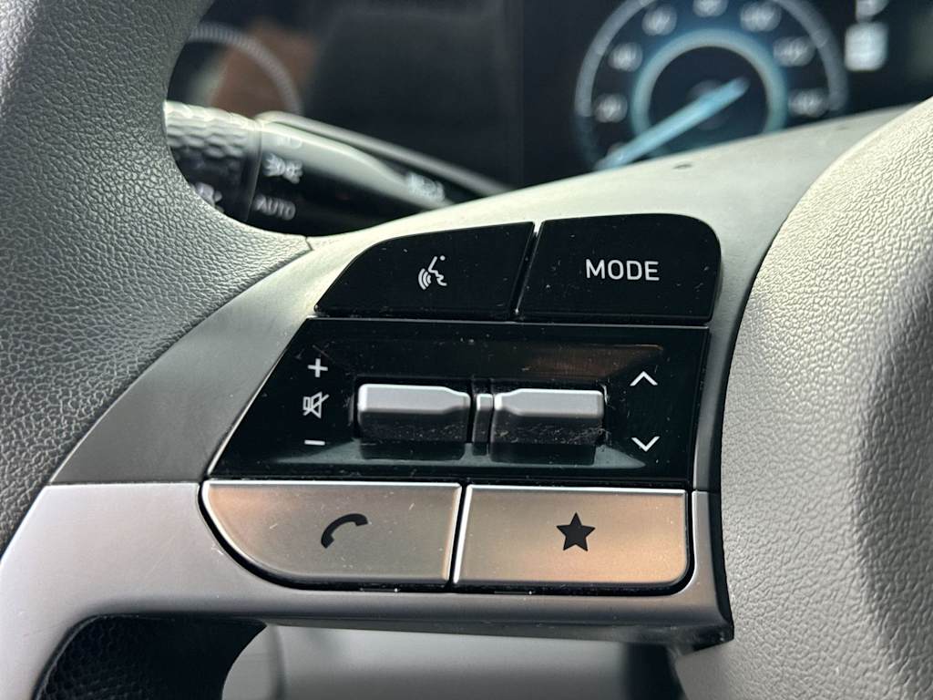 Thumbnail: 2024 Hyundai Elantra - 36