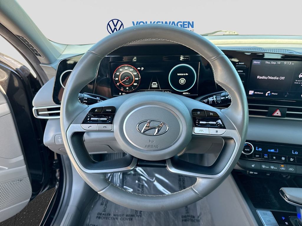 Thumbnail: 2022 Hyundai Elantra - 13